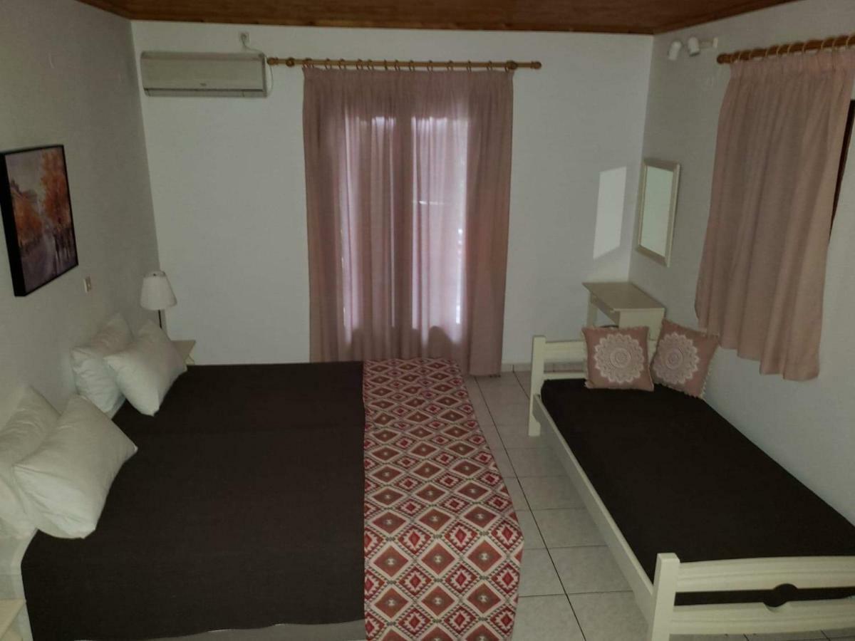 Marketos Apartments Свороната Екстериор снимка